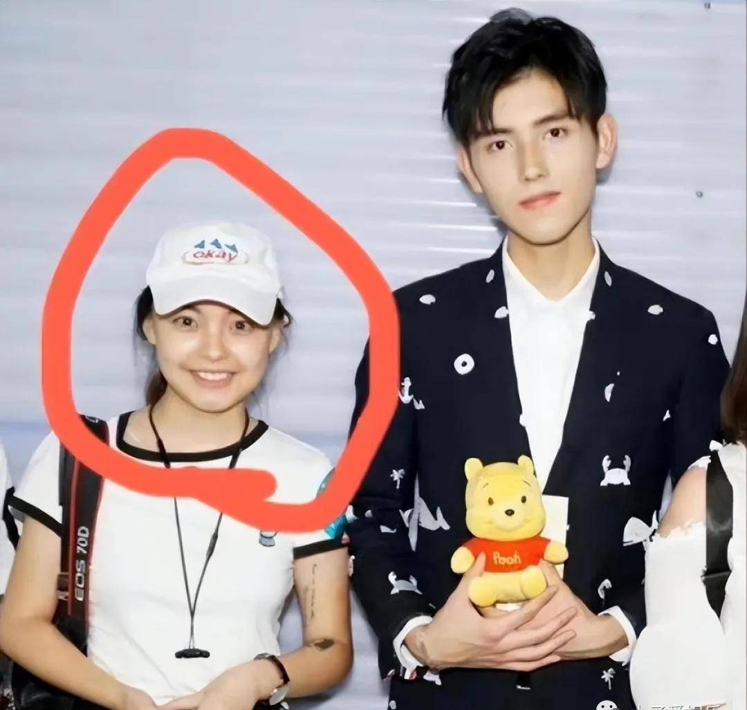 "京圈太子爷"陈飞宇与女网红亲密照曝光!