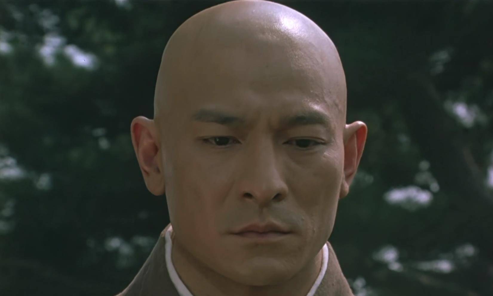 《大只佬》:一个极尽荒淫之事的僧人,一部另类大时尚科幻电影_孙果