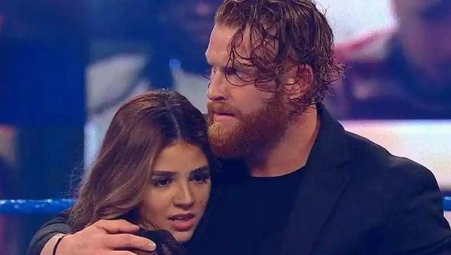 wwe现在有很多计划正在进行中,雷尔也是为wwe操碎了心,艾莉亚和墨菲的