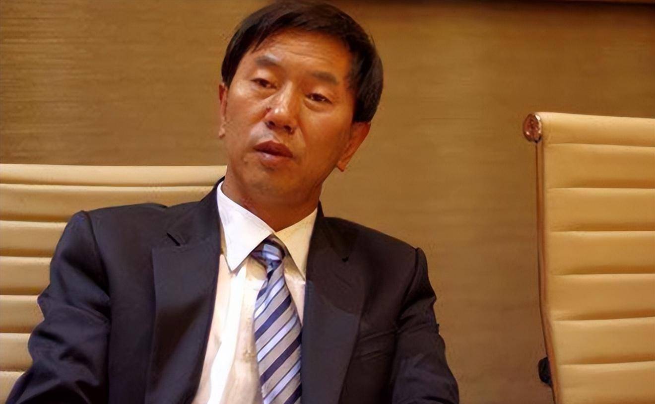 铁血市长耿彦波:因爱拆迁获封"耿拆拆",离任时市民下跪挽留_山西大同