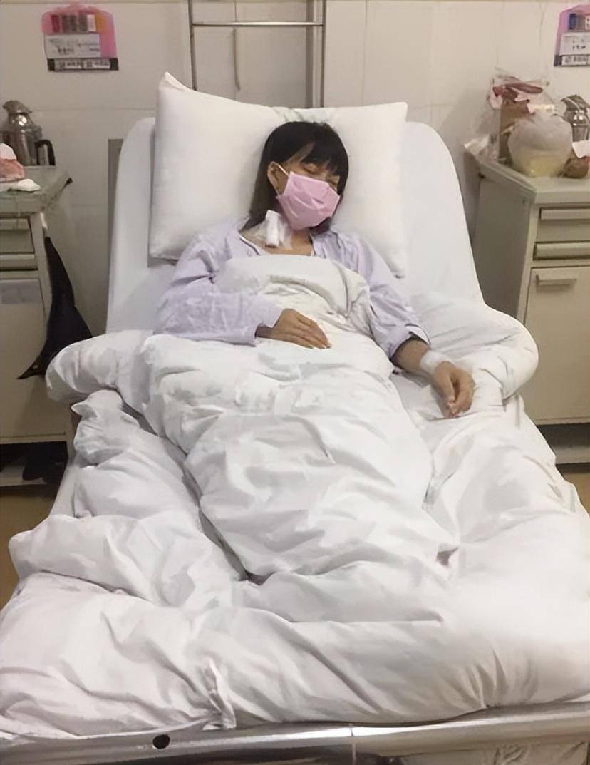 醉酒醒来自己躺在前夫身上,前夫:你这么厉害,哪个男人