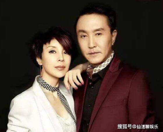 吴刚的双眼皮是割的吗?吴刚老婆个人资料被扒!_岳秀清_爱情_年龄