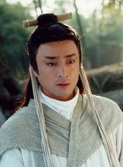 不老男神何中华:从一代大侠到"渣爹专业户",儿子是7岁小帅哥_沈良