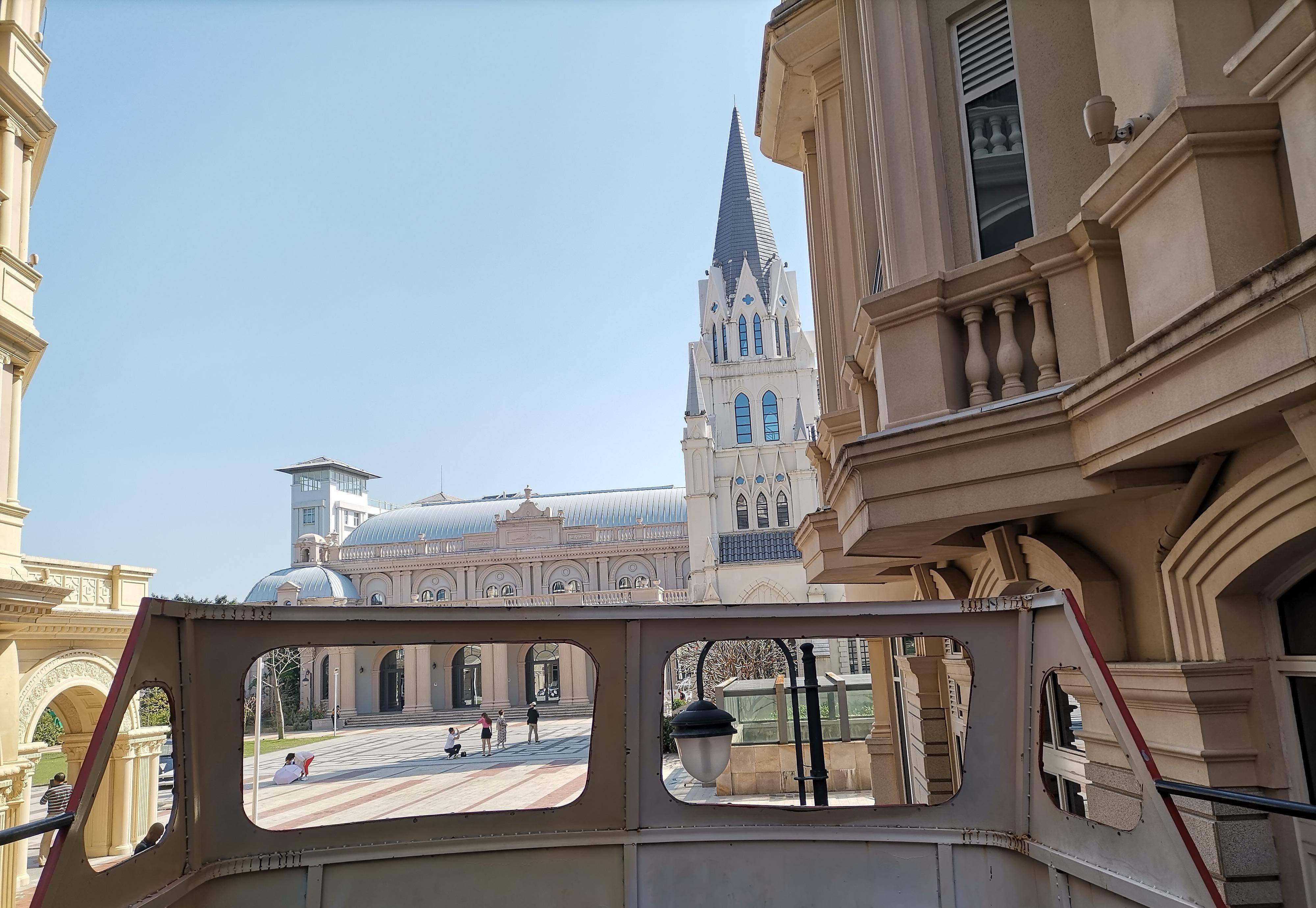 三亚吉庆广场,曾被誉为"小欧洲",不用出国也能感受异国风情_巴士_照片