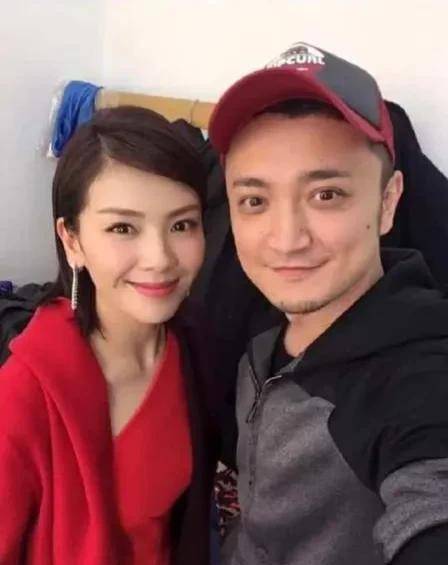 央视主持人尼格买提曝出离婚婚姻也逃不过这八个字_帕夏古丽_女孩_私