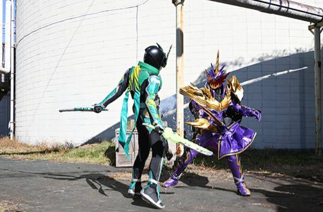 假面骑士圣刃28话解读笑骑遭遇偶像贤人暴打女主暗藏伏笔_真理_世界