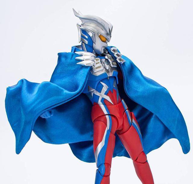 棉被披风赛罗奥特曼shf官方手办实物银河初升捷德手办化预订_玩具