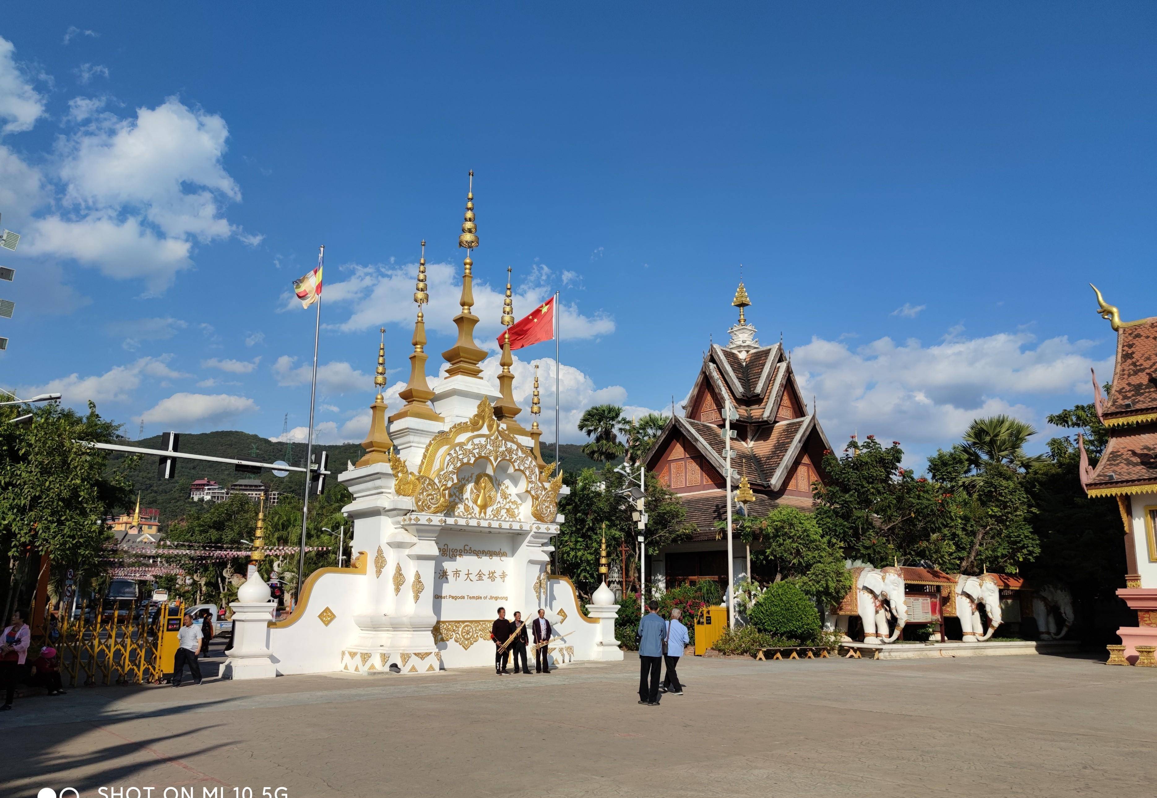 冬游西双版纳(1):到达西双版纳首府-景洪_夜市_热带雨林_景区