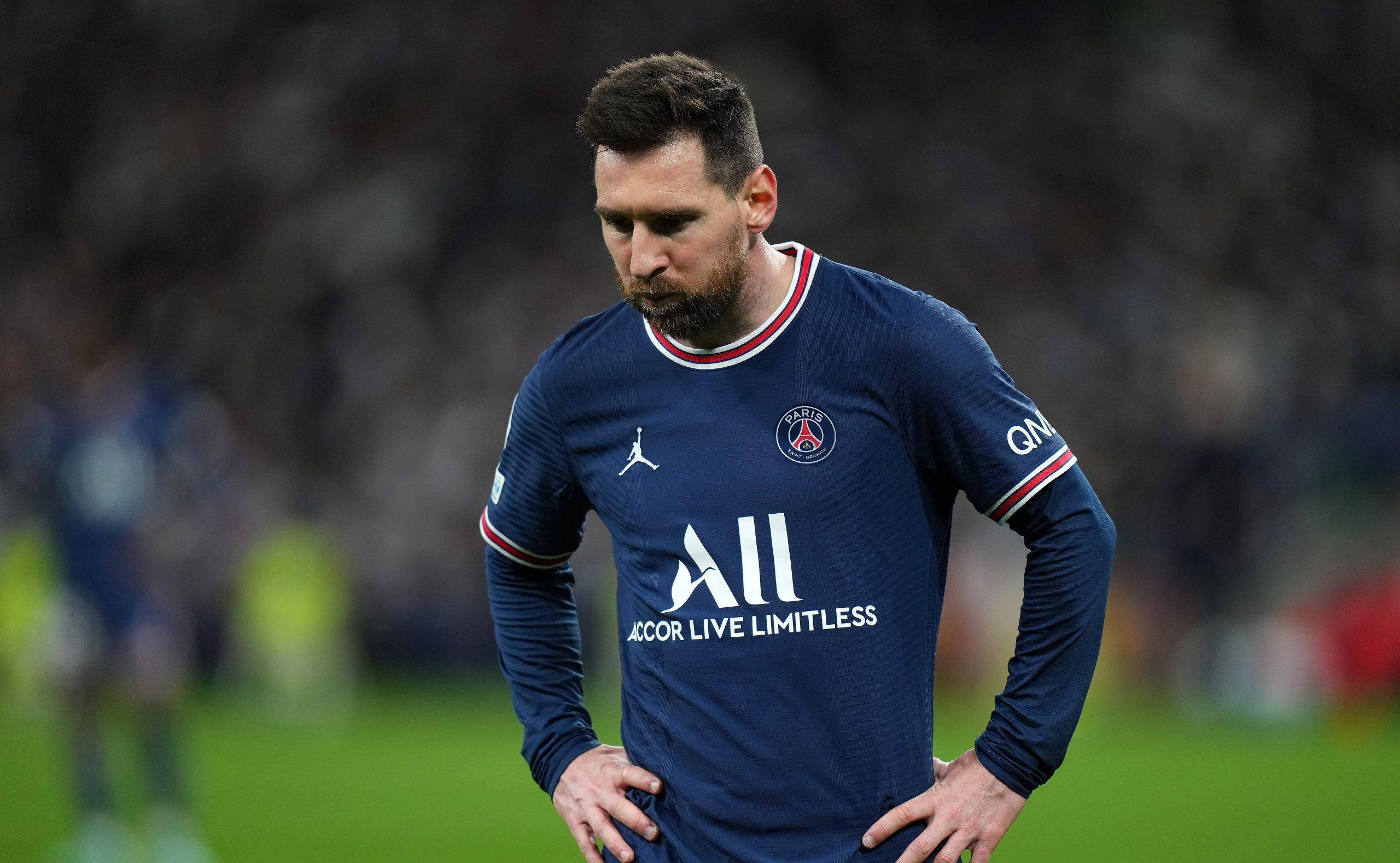 记者:梅西在巴黎圣日耳曼过得非常不开心_巴塞罗那_比赛_情绪