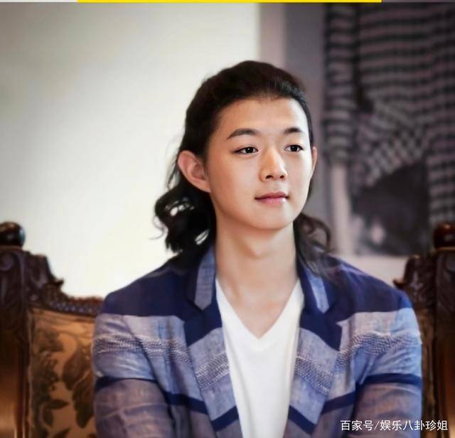 霍尊发文告别演艺圈_陈露_长文_发声