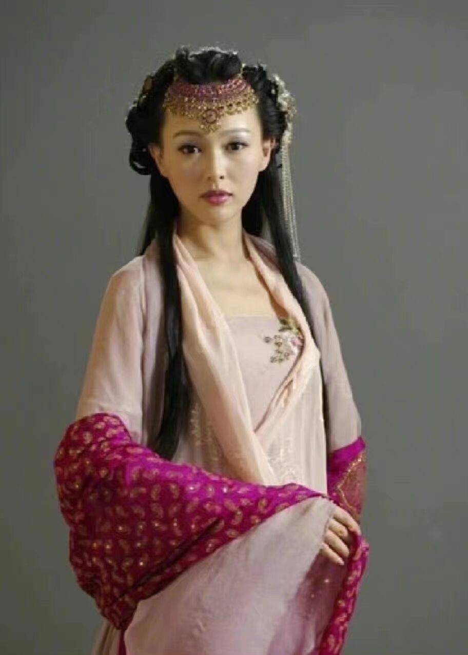 仙剑奇侠传3主演无滤镜定妆照_胡歌_刘诗诗_杨幂