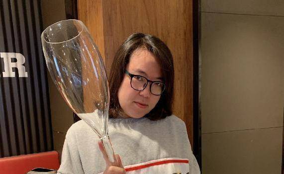 大胃王浪胃仙性别成迷,外貌跟普通女生没有差别,但声音却很粗犷_男生