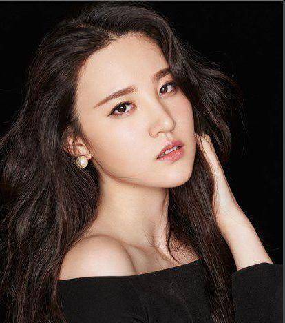 被当做刘亦菲的接班人,如今28岁依旧不温不火_作品_刘潇潇_观众