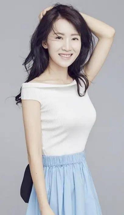 李念:我这辈子最正确的决定,就是嫁大14岁老公,38岁高龄拼三胎_哥哥