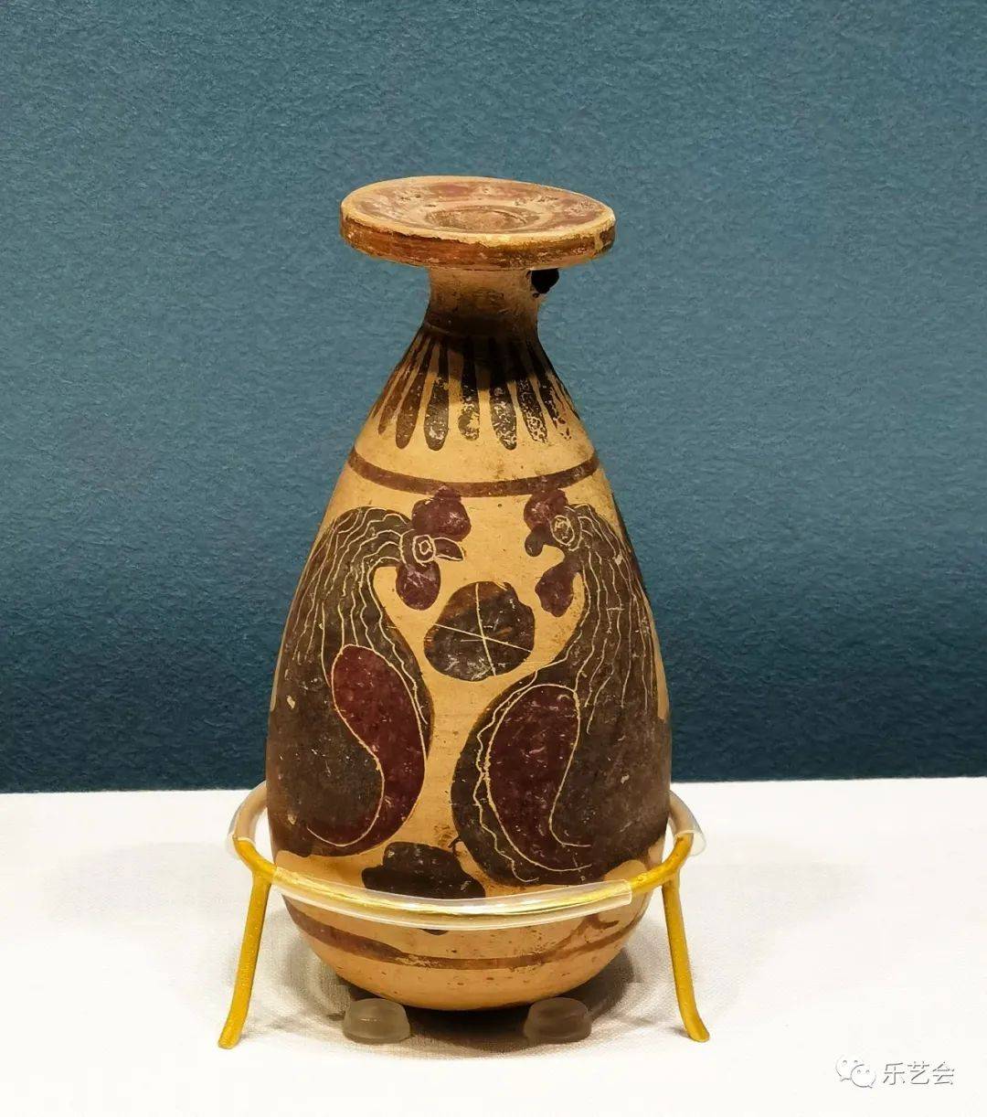 阿拉巴斯特隆瓶,陶公元前5世纪,高22.