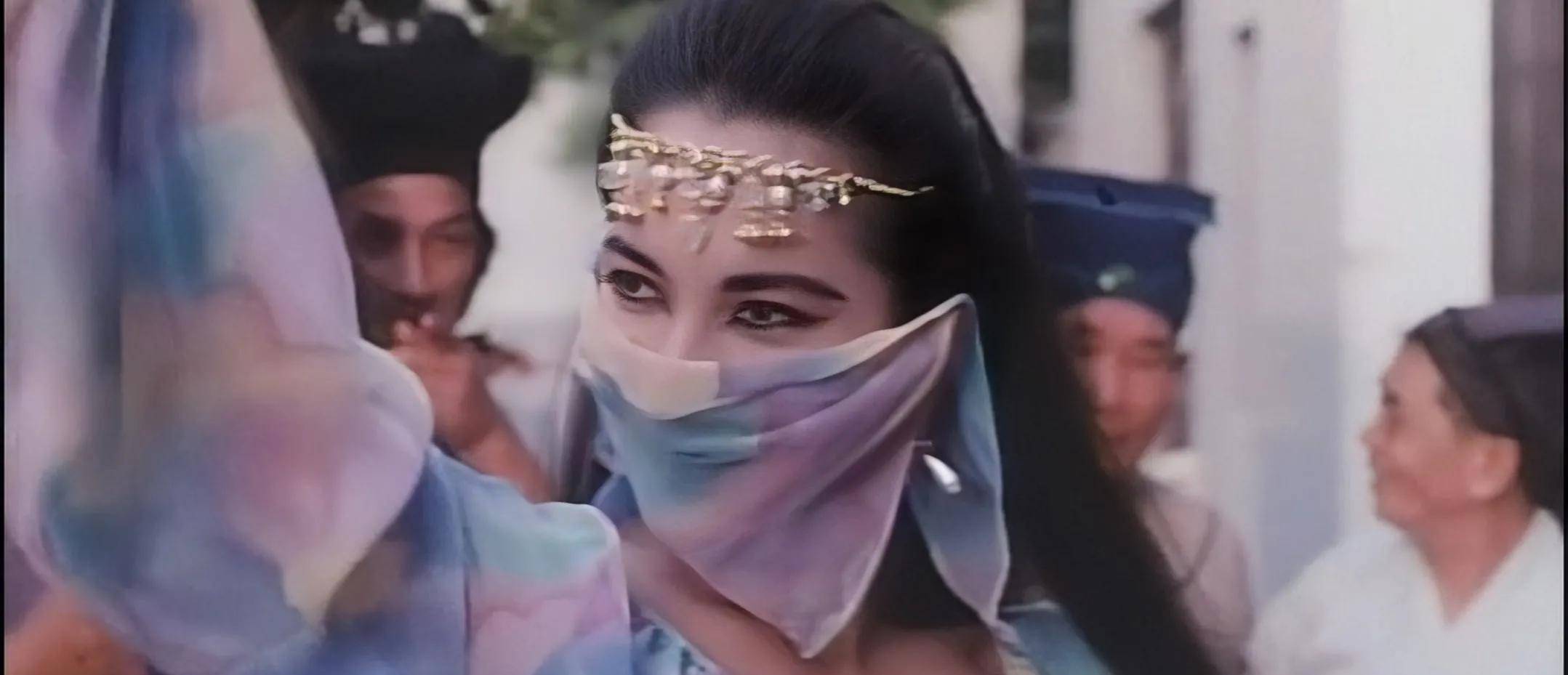 童玲:洪金宝妻子的替代者,出演多部风月片后就息影退圈_电影_混血儿