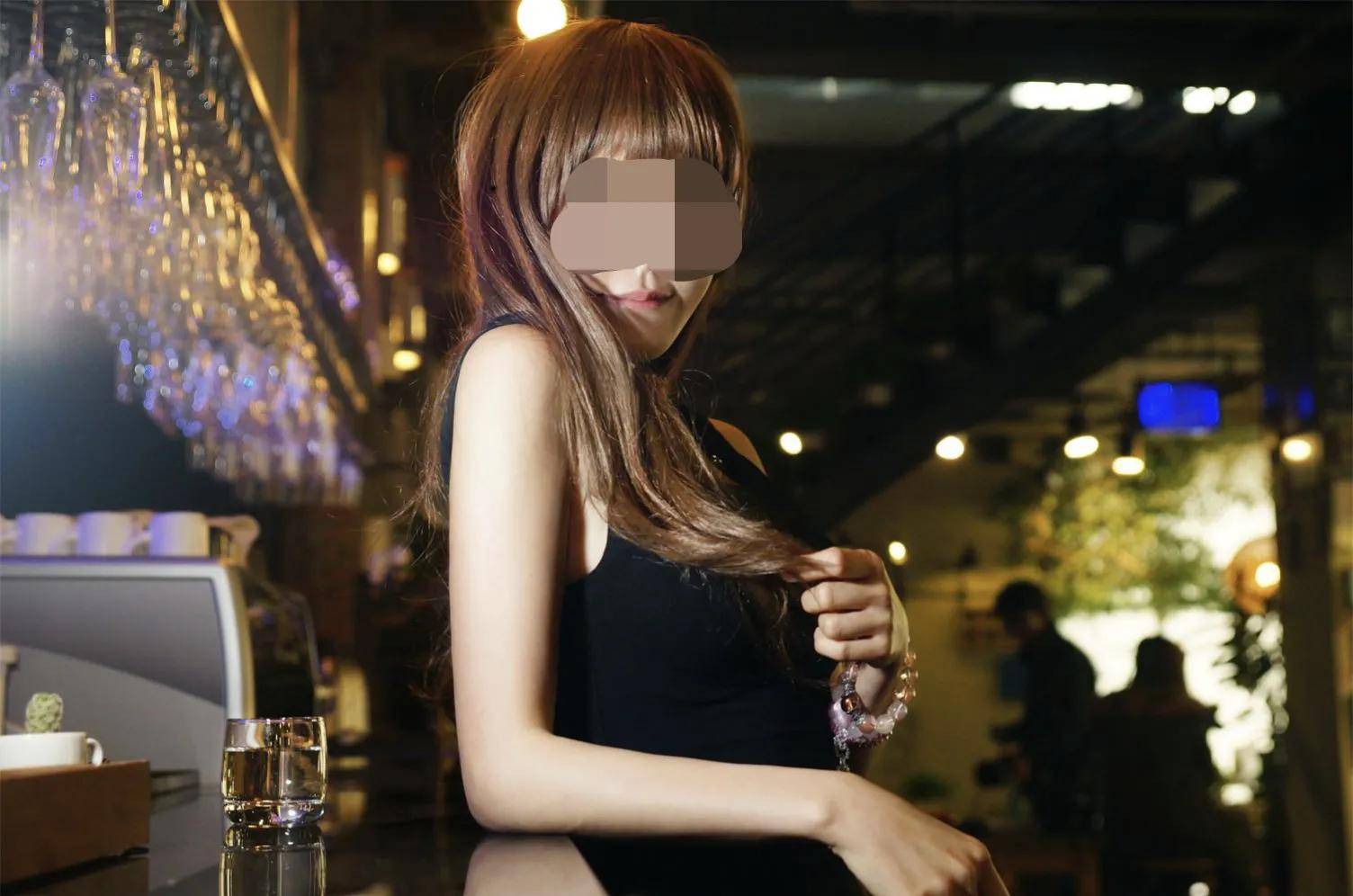 女子酒吧喝醉被性侵,却意外开启致富之路_莉莉_男生_网络