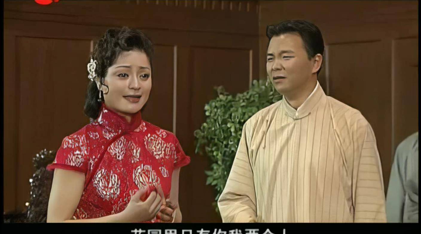 应广大观众的要求,于是《啼笑往事》在2009年9月22日复播,复播后的