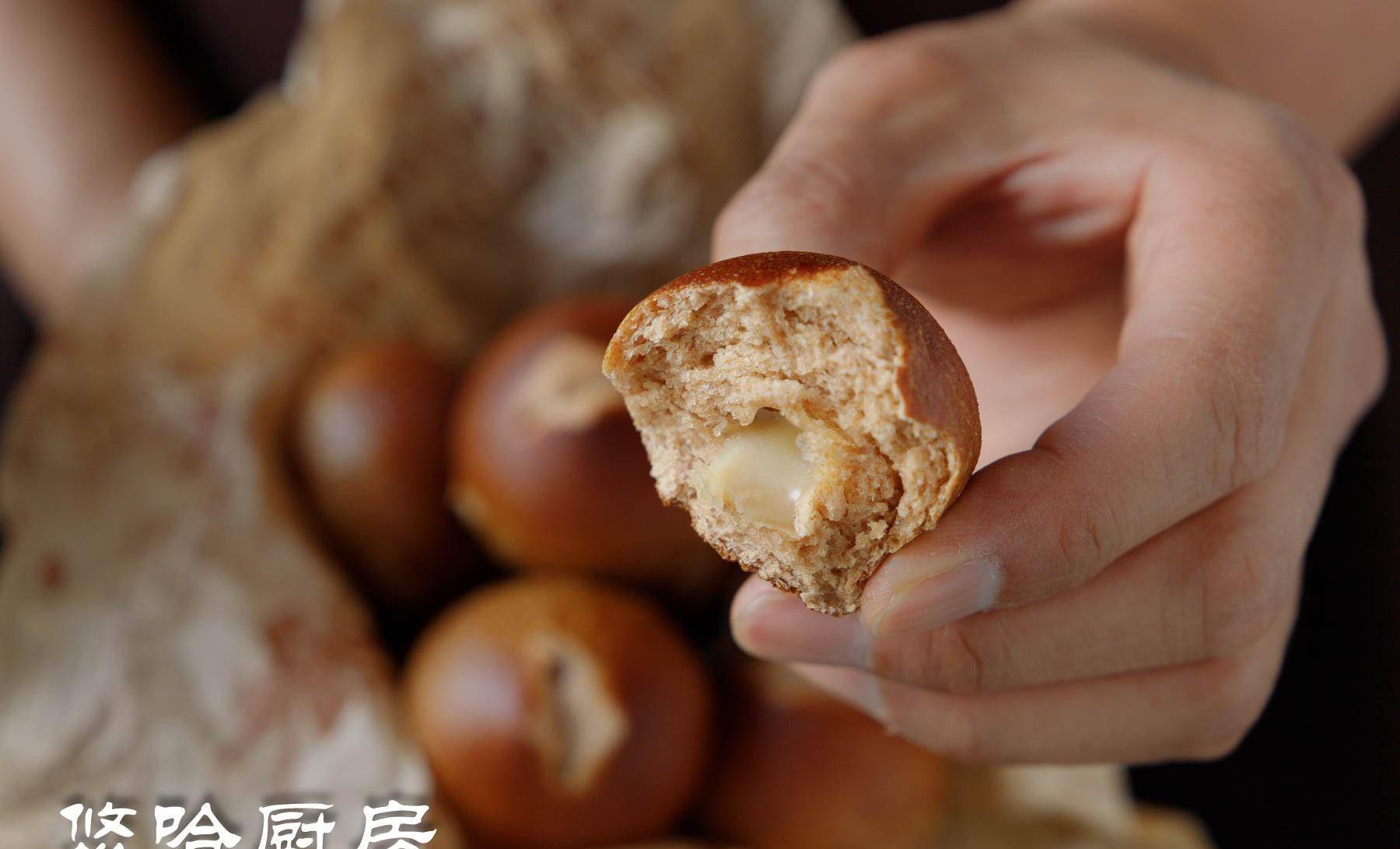 超火的碱水小丸子,口感扎实,越嚼越香,无需发酵,制作超简单_面团_面包