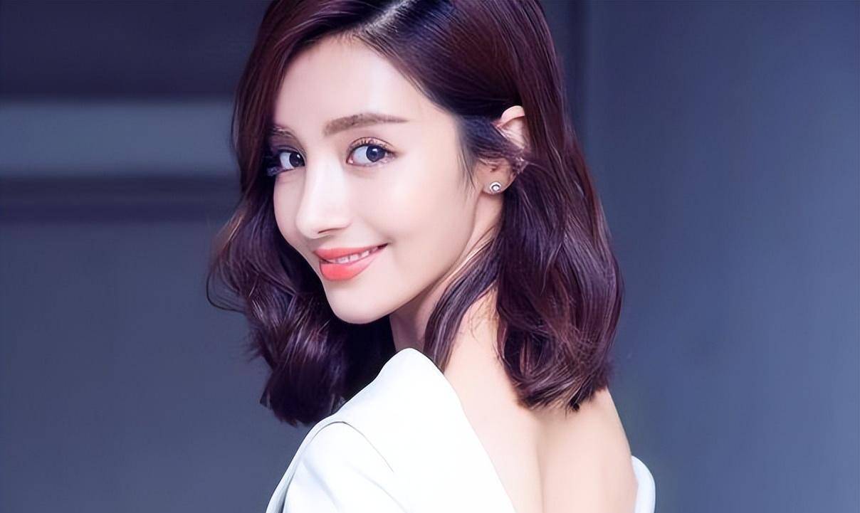 演员麦迪娜的全名叫什么?_买买提_观众_五官