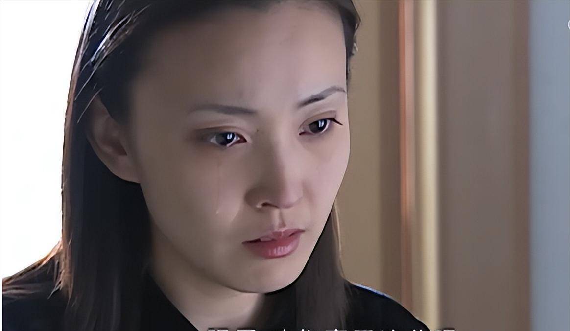 演员刘威葳眼睛里带"媚"的女人,说不上一眼惊艳,但却越看越耐看,具有