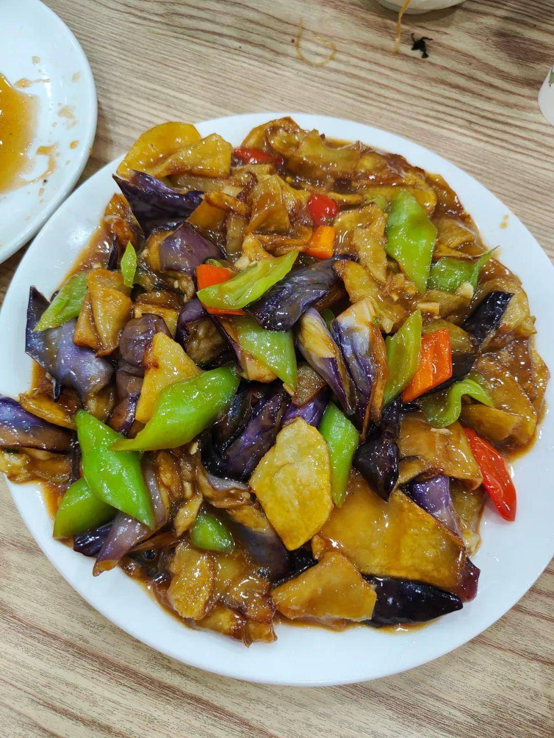 杭州东北菜 - 想念小酥肉,又来东北老菜馆了_酱汁_地三鲜_土豆