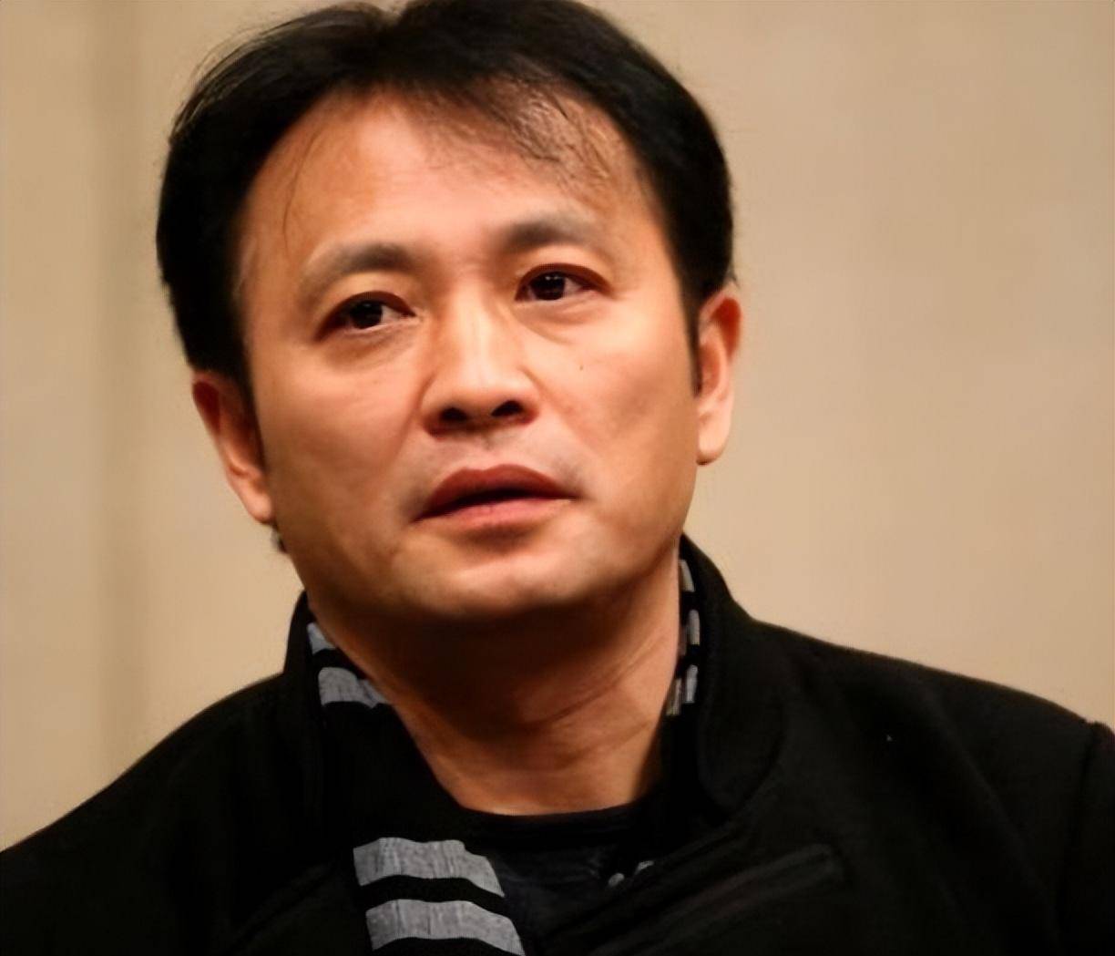 丁志诚:从演艺圈消失,存在就是为了照顾姐姐,分手了20年不再婚_丁宝明