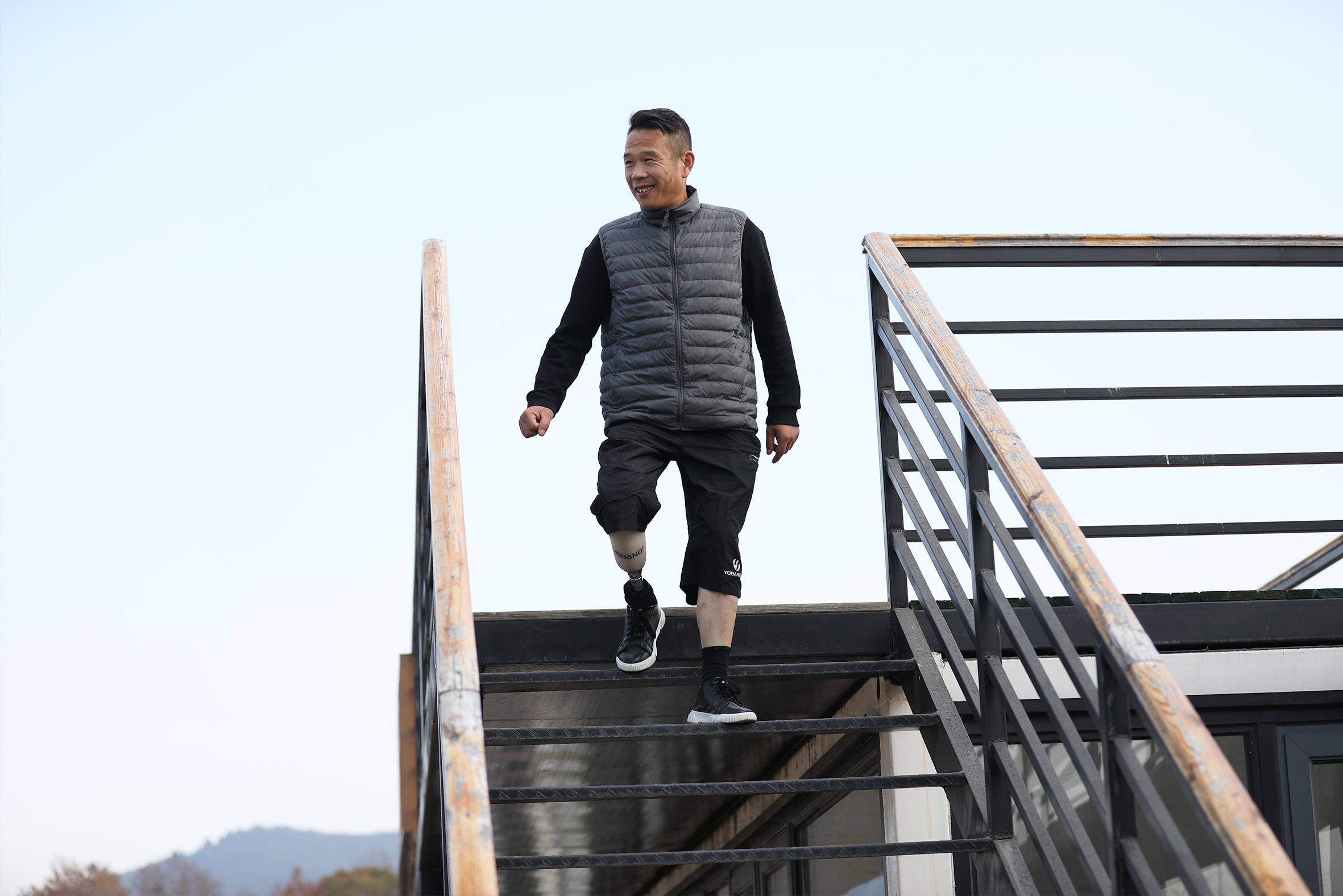 假肢_小腿_大腿