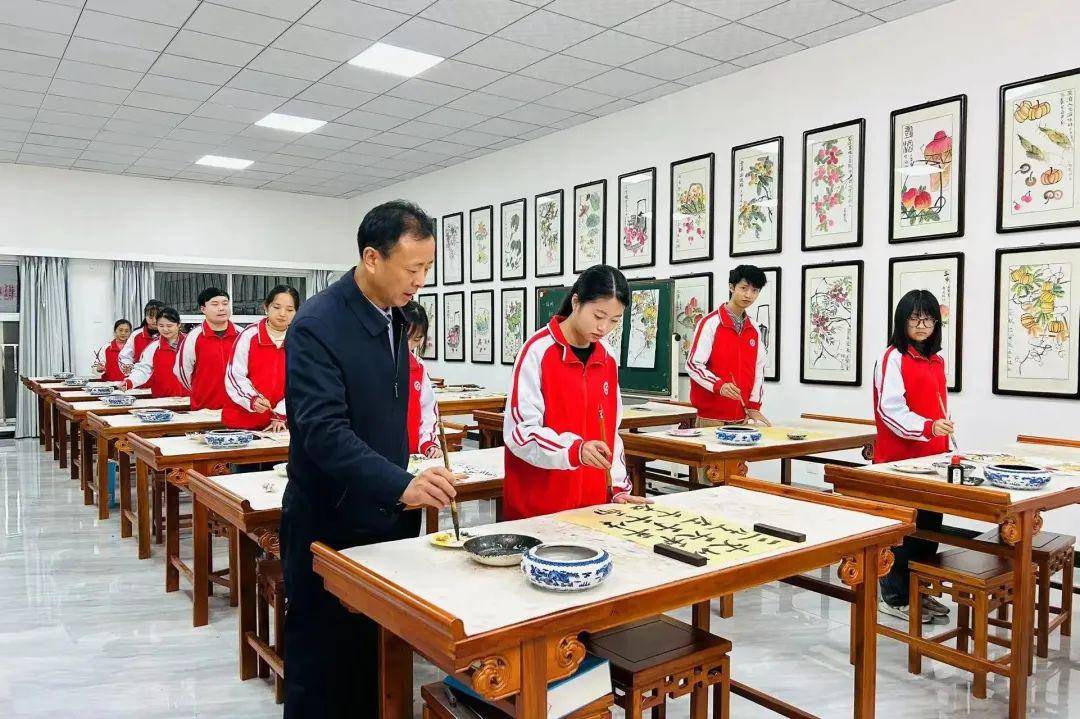 2023宝鸡职院单招专业介绍(凤翔师范学院,医学院篇)_管理_设计_幼儿园