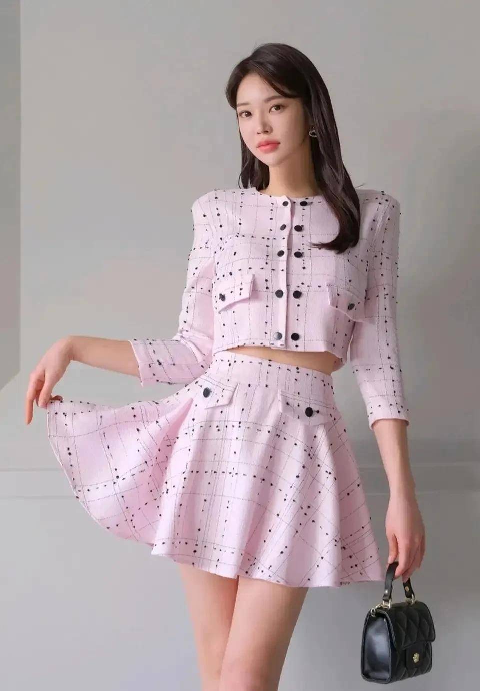 韩国美女模特朴正允,10套春季服装征服你,套套经典,时尚职业美