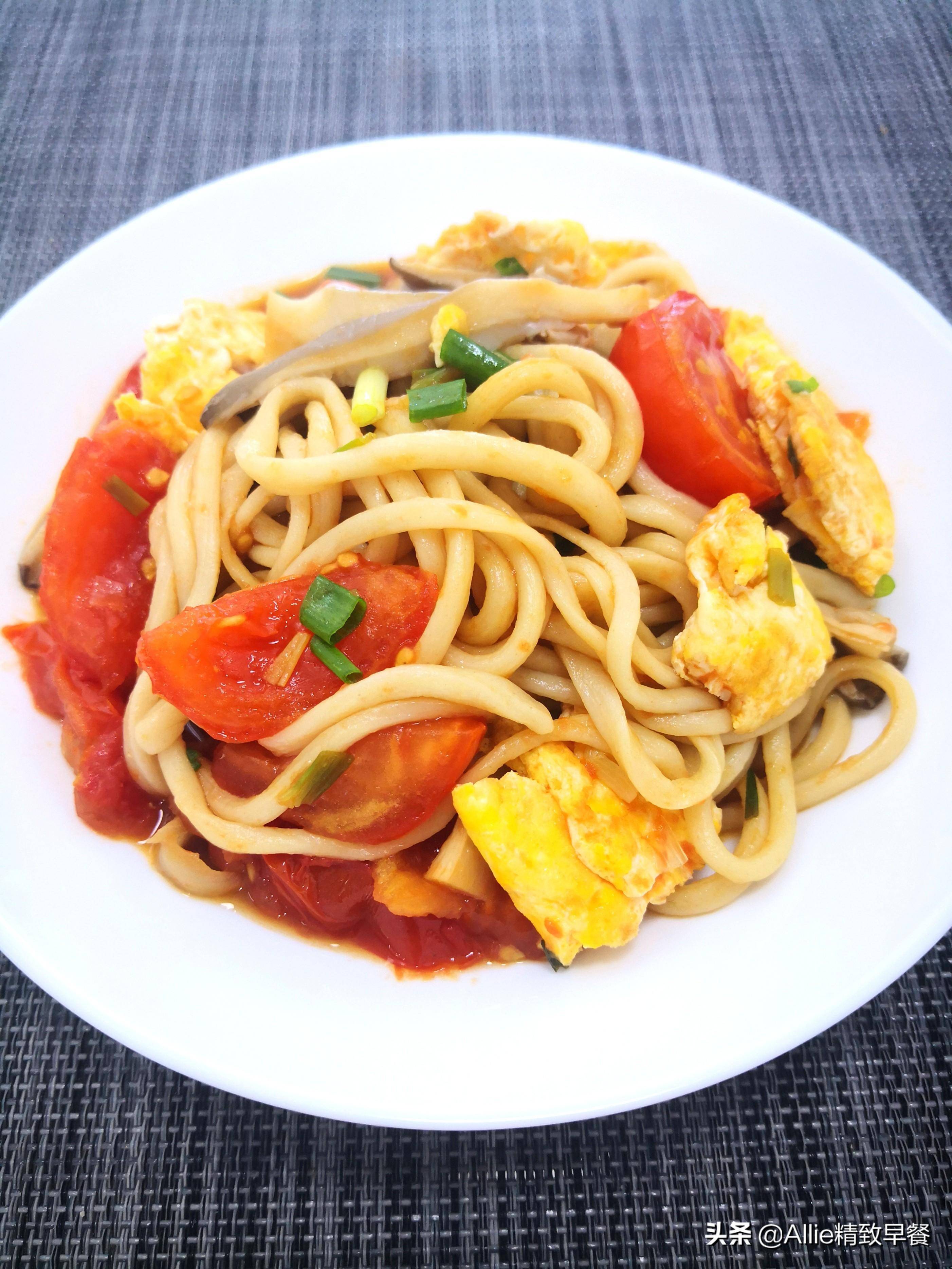 酸香又劲道,爱吃面条的别错过_面团_营养_午餐