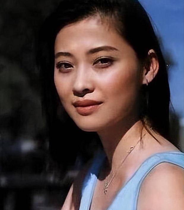 梅婷,不显山水的穿搭,却让她从20岁漂亮到40多岁优雅!