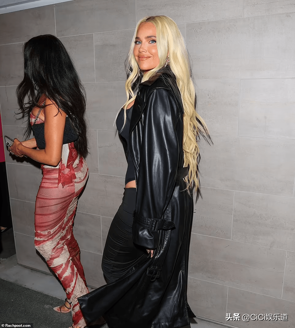 亿万富翁美女kylie产品发布会成顶流选美秀?_kim_金·卡戴珊_travis