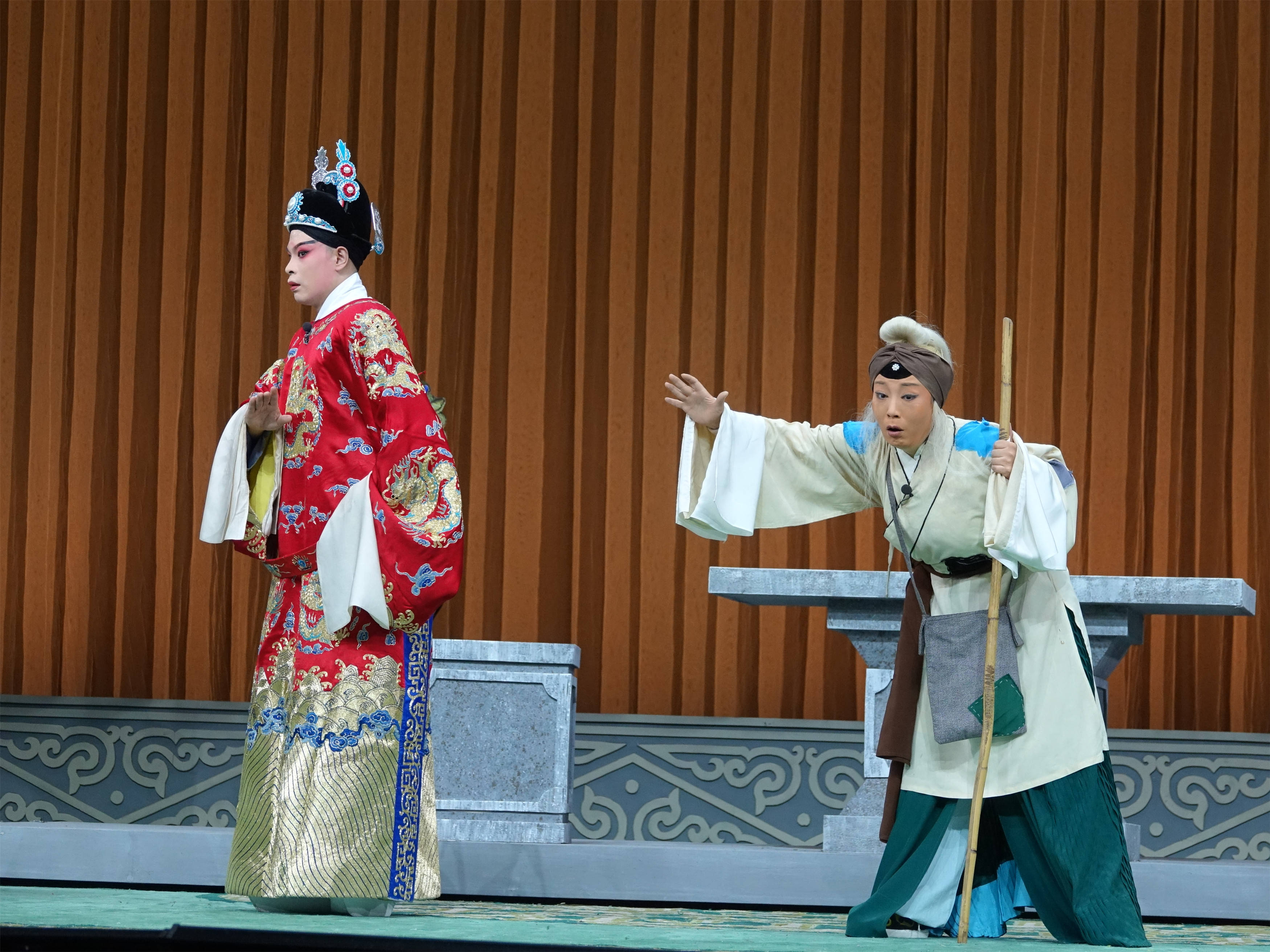 首次跨省合演 豫剧经典《清风亭上》西安火爆上演_演出_李树建_观众