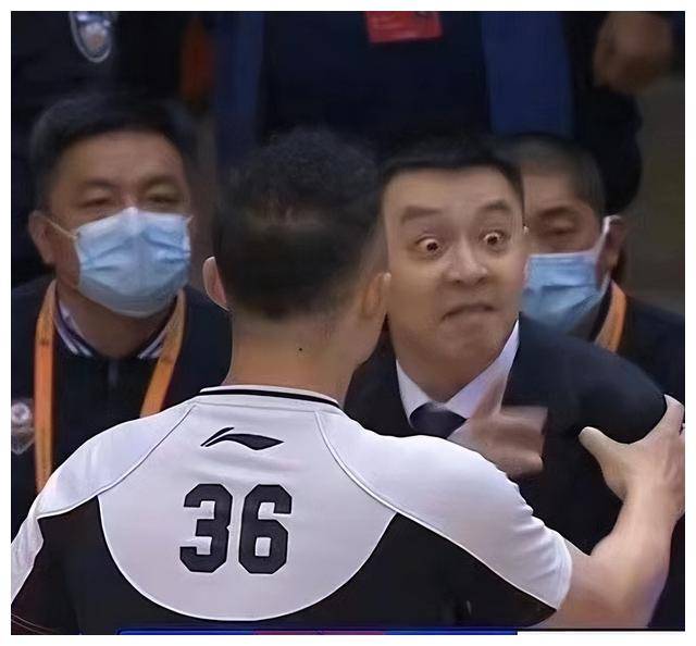 闫军黑掉辽宁1.