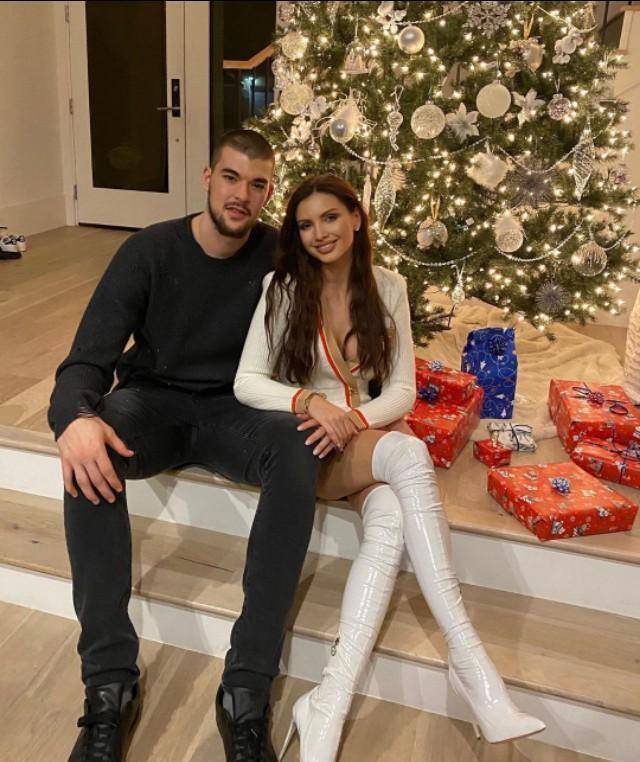 快船太太团真够惊艳,是nba独一档的存在?这颜值你打几分?