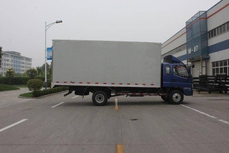 急招4.2米厢式货车司机 每天600～900_项目_地点_工资