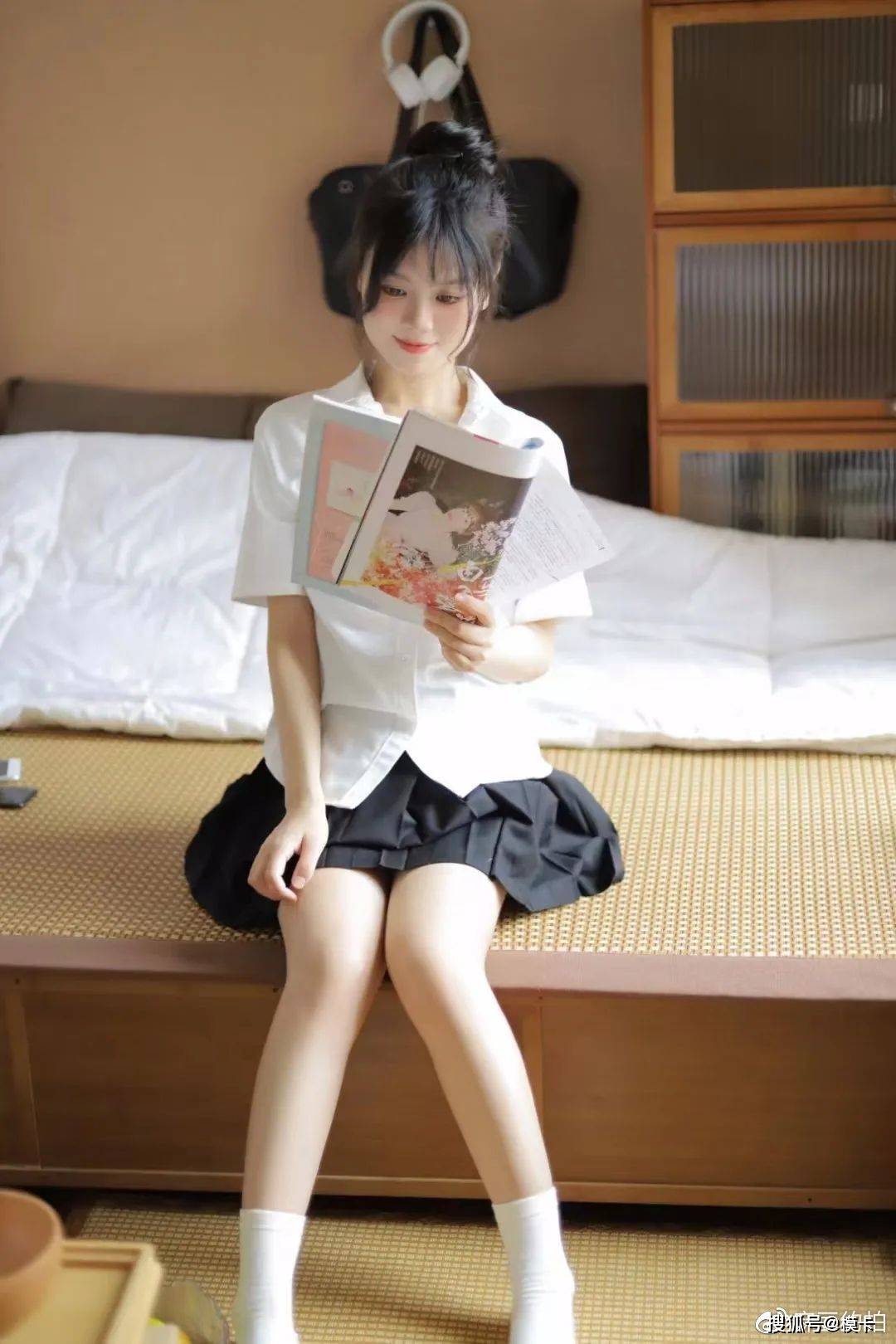 小小:23岁,上海模特,萝御双修,温软有趣,全国可飞_嘉宾_什么_通告