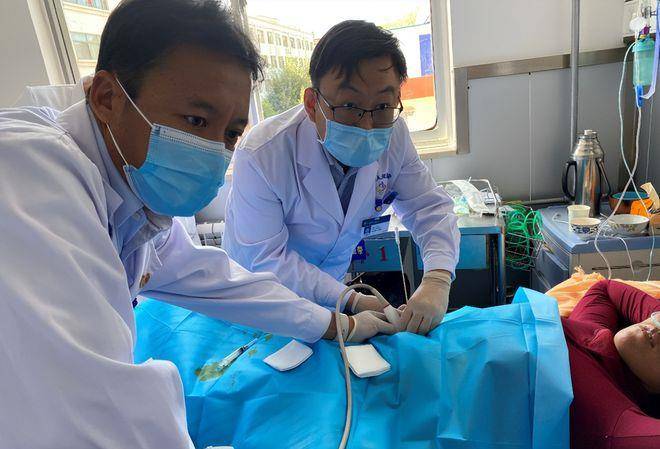 53岁女子心口刺痛诊断食管癌,术后复查怀疑胆囊癌,再查松了口气_王