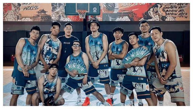 如果野球帝和瓷器厂再来一场友谊赛,我方不上马超,你觉得谁会赢_篮球