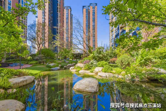 在这一时期,润城依托新时期更好的规划条件,改变了