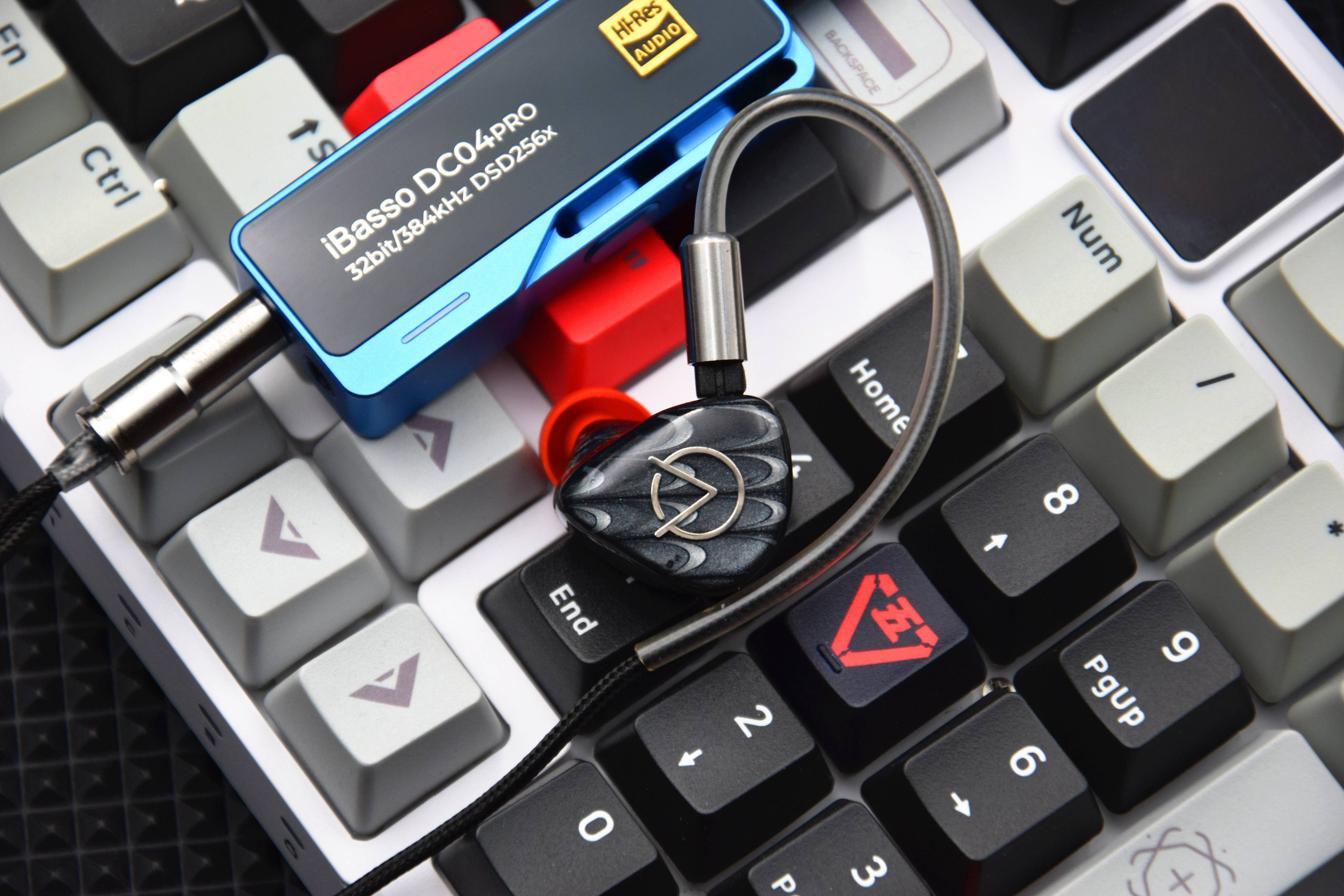 让手机秒变流行人声hifi神器,艾巴索ibasso dc04pro解码耳放评测_声音