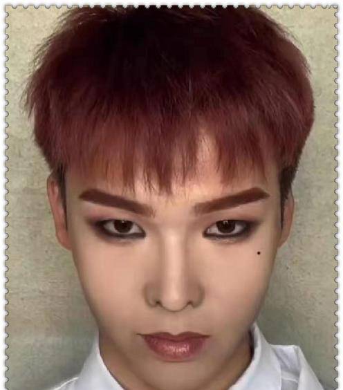 初中生仿妆"权志龙",开头:放过我龙吧,最后:能带妆约个会吗_时候_网友