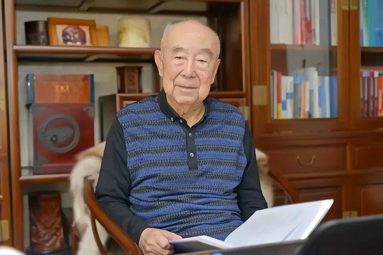 98岁国医大师吴咸中,精神矍铄,思维敏捷,他的养生秘诀被公开_吴老