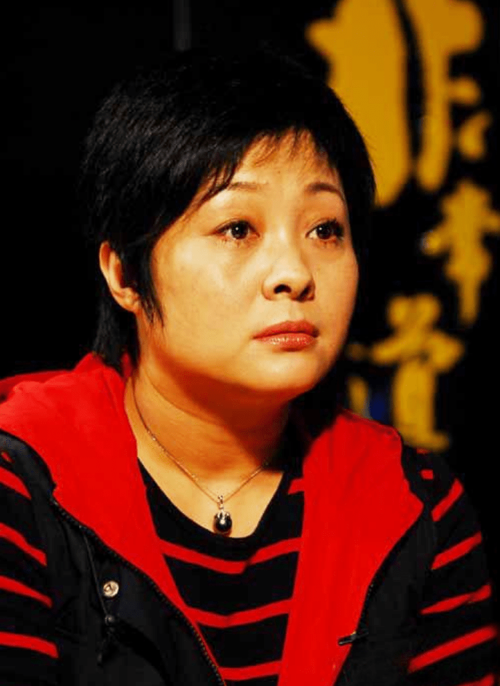 傅彪遗孀张秋芳:丈夫病逝后,独自抚养儿子成才,让公婆老有所依_发展