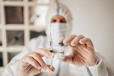 另外胸腺五肽的药物半衰期时间短,需每日一次或隔日一次注射维持治疗