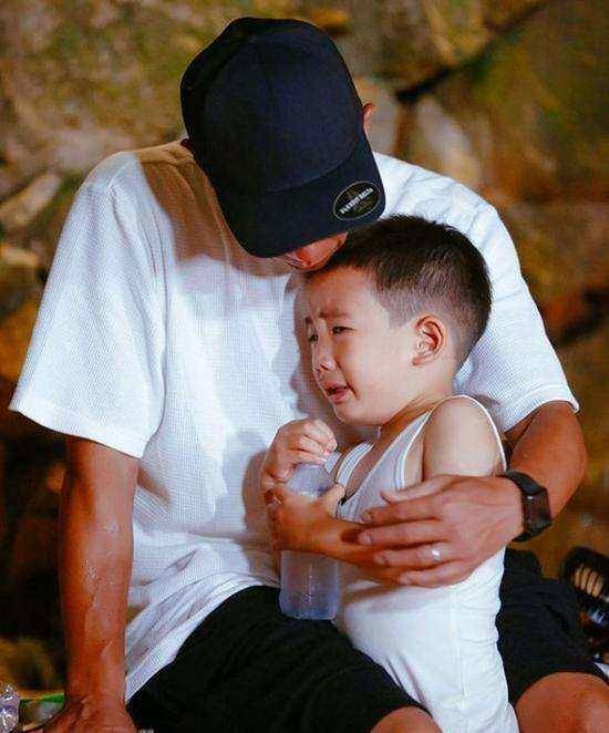 嗯哼杜江,jasper陈小春父子亮相,爸爸去哪儿还跟大家留了惊喜?