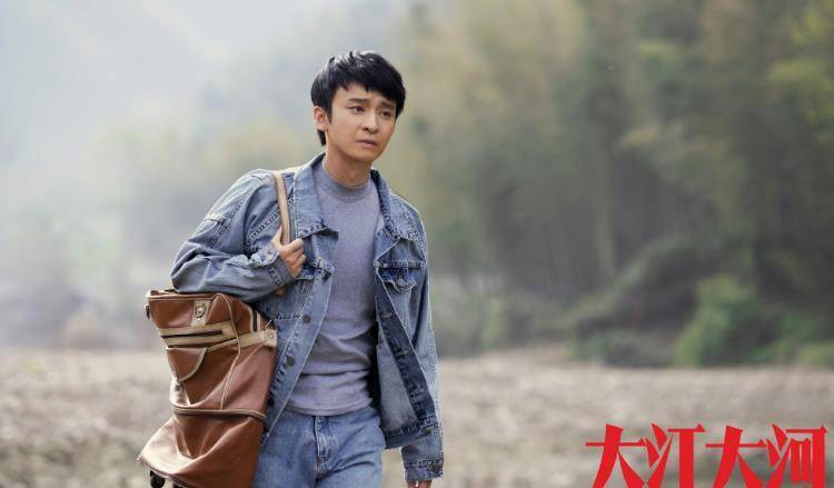 原创            《大江大河》杨巡和谁结婚了？不是戴娇凤，更不是梁思申！（大江大河中杨巡的结局）