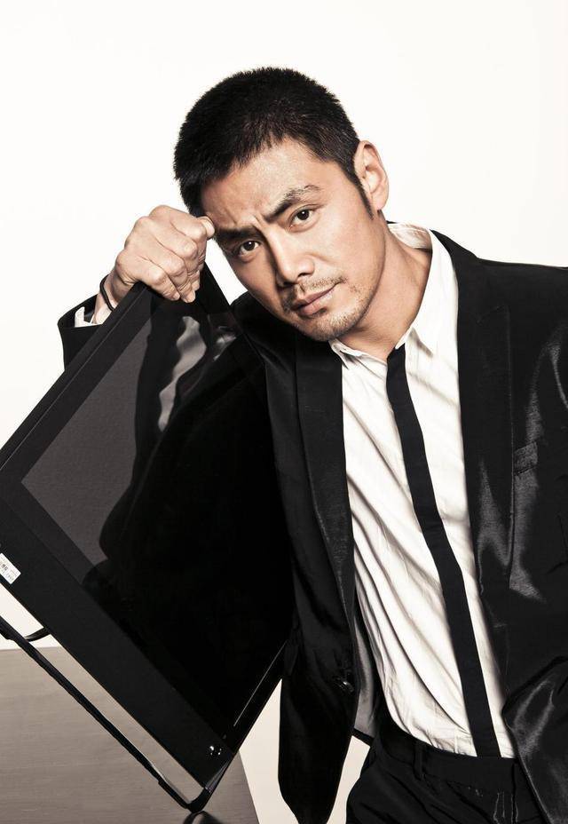 2000年,遭张纪中换角,称"耍大牌"后跌下神坛的邵兵,现状如何_时候