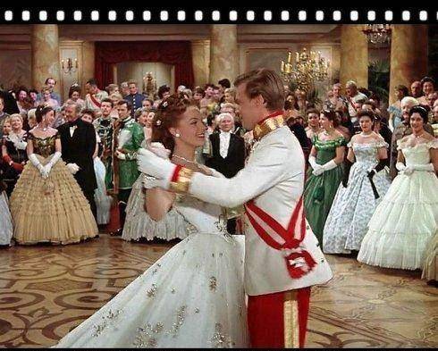 耳熟能详的外国影片:比如《简爱》《巴黎圣母院》《未来世界》《音乐